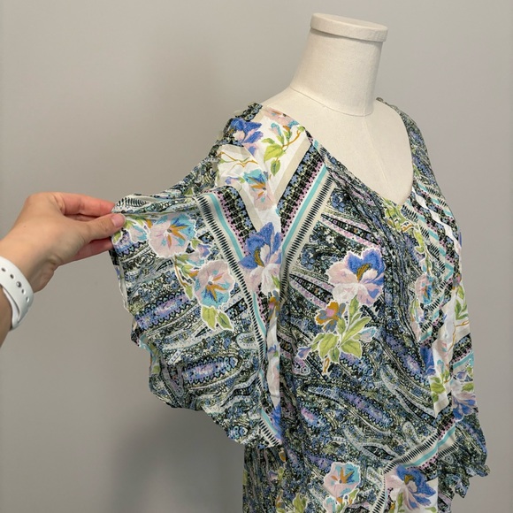 Anthropologie Maeve Maya Floral Flutter Sleeve Blouse Button Shoulder Size 6 - Picture 7 of 14